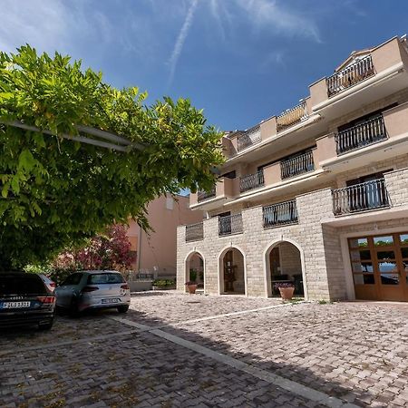 Apartments And Rooms With Parking Space Duce, Omis - 10303 Eksteriør bilde