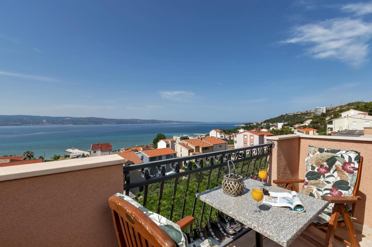 Apartments And Rooms With Parking Space Duce, Omis - 10303 Eksteriør bilde