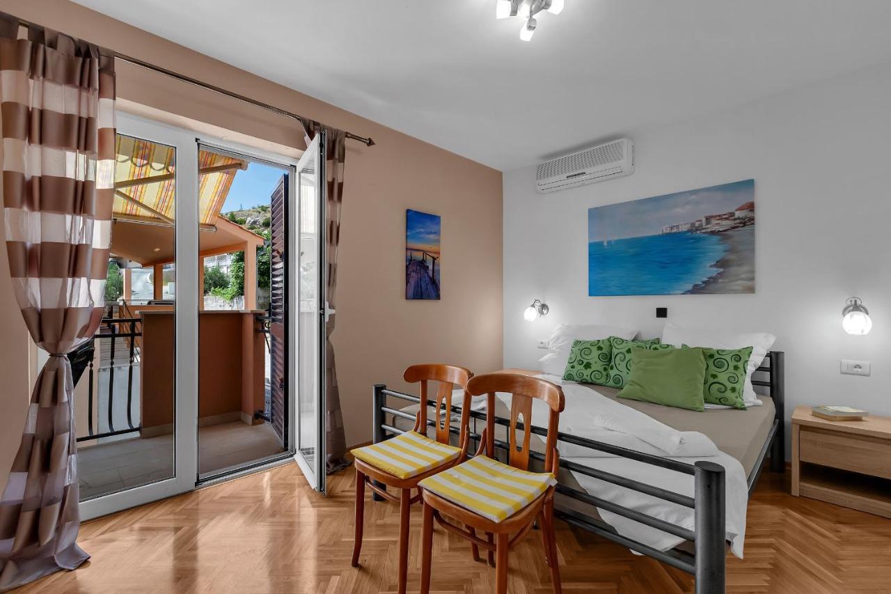 Apartments And Rooms With Parking Space Duce, Omis - 10303 Eksteriør bilde