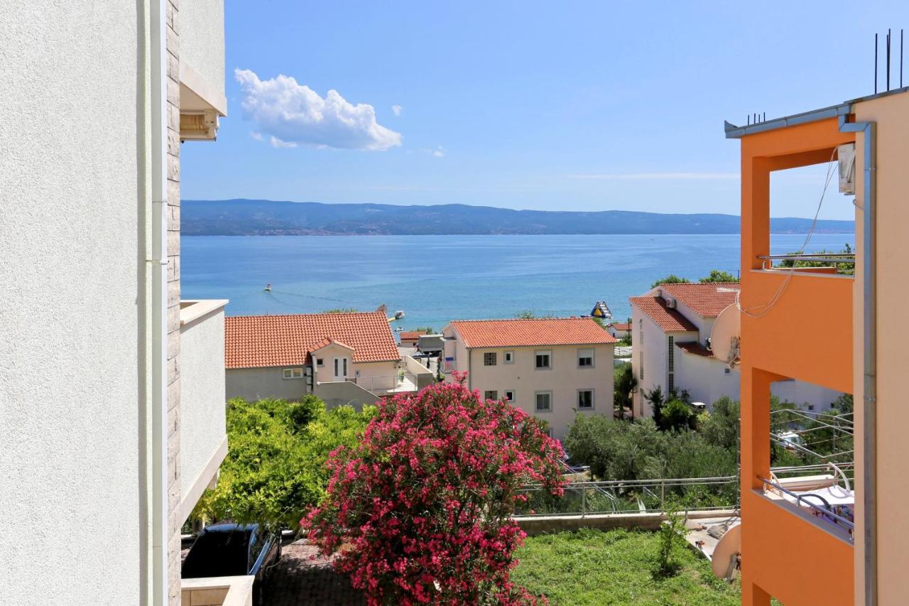 Apartments And Rooms With Parking Space Duce, Omis - 10303 Eksteriør bilde