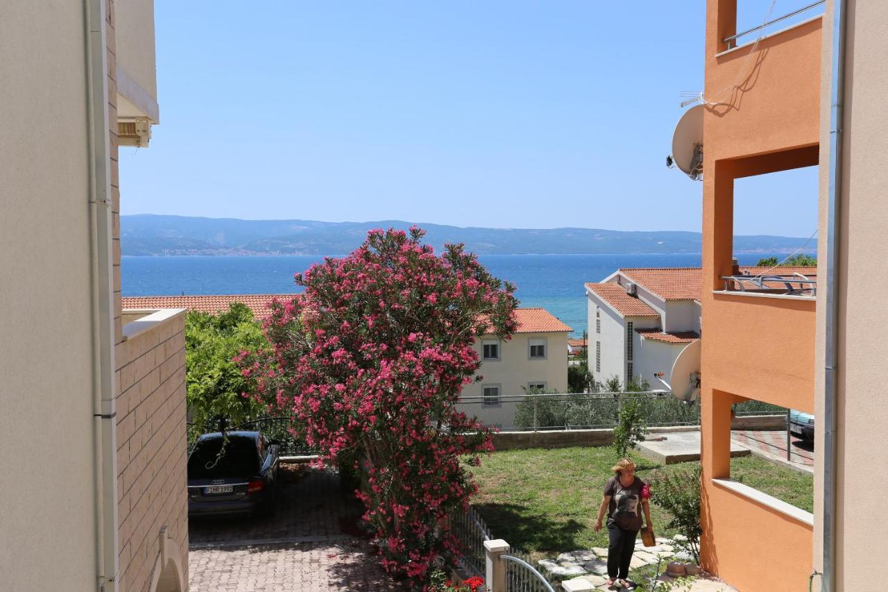 Apartments And Rooms With Parking Space Duce, Omis - 10303 Eksteriør bilde